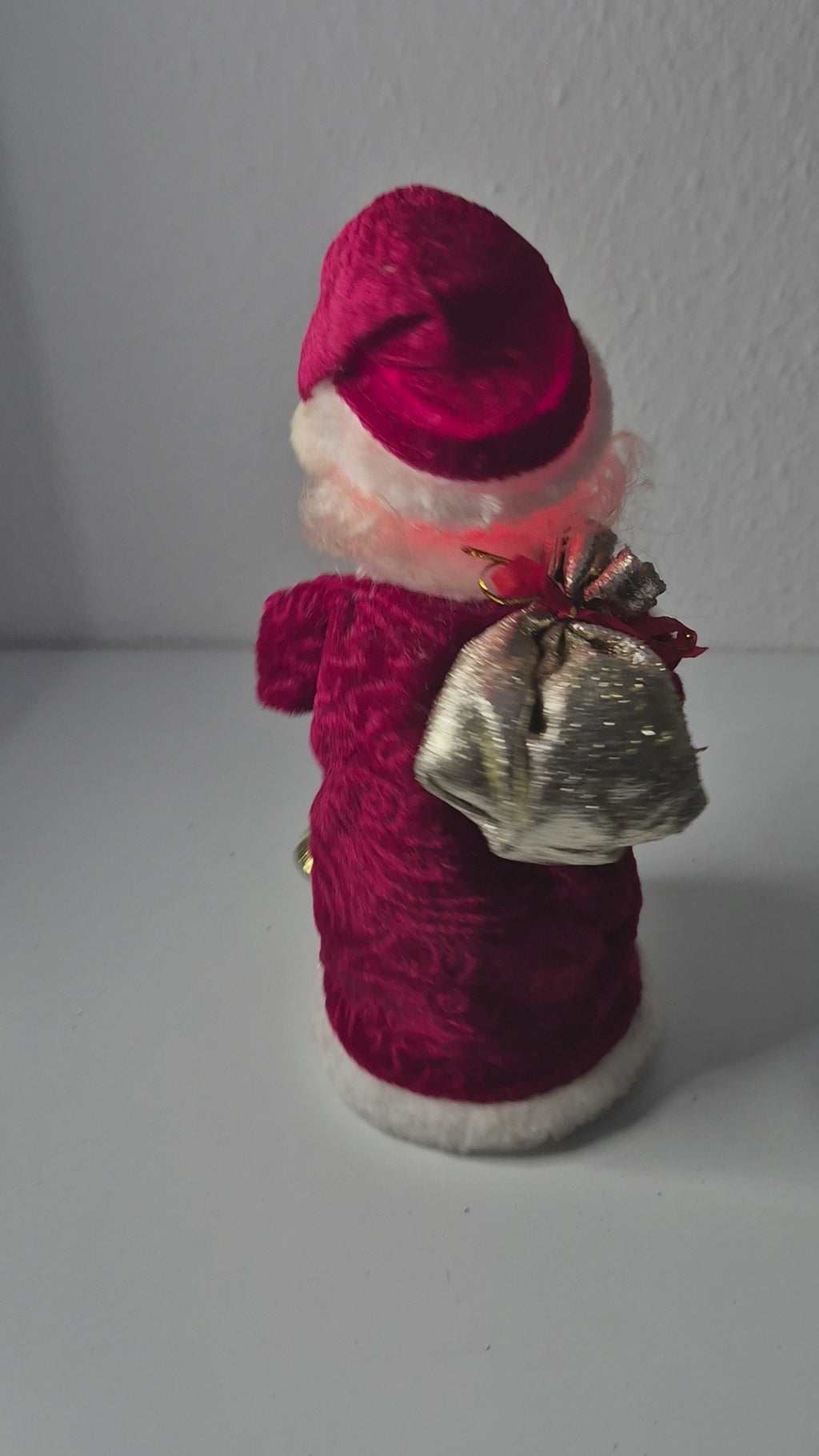 Weihnachtsmann mit Jingel Bell Musik
