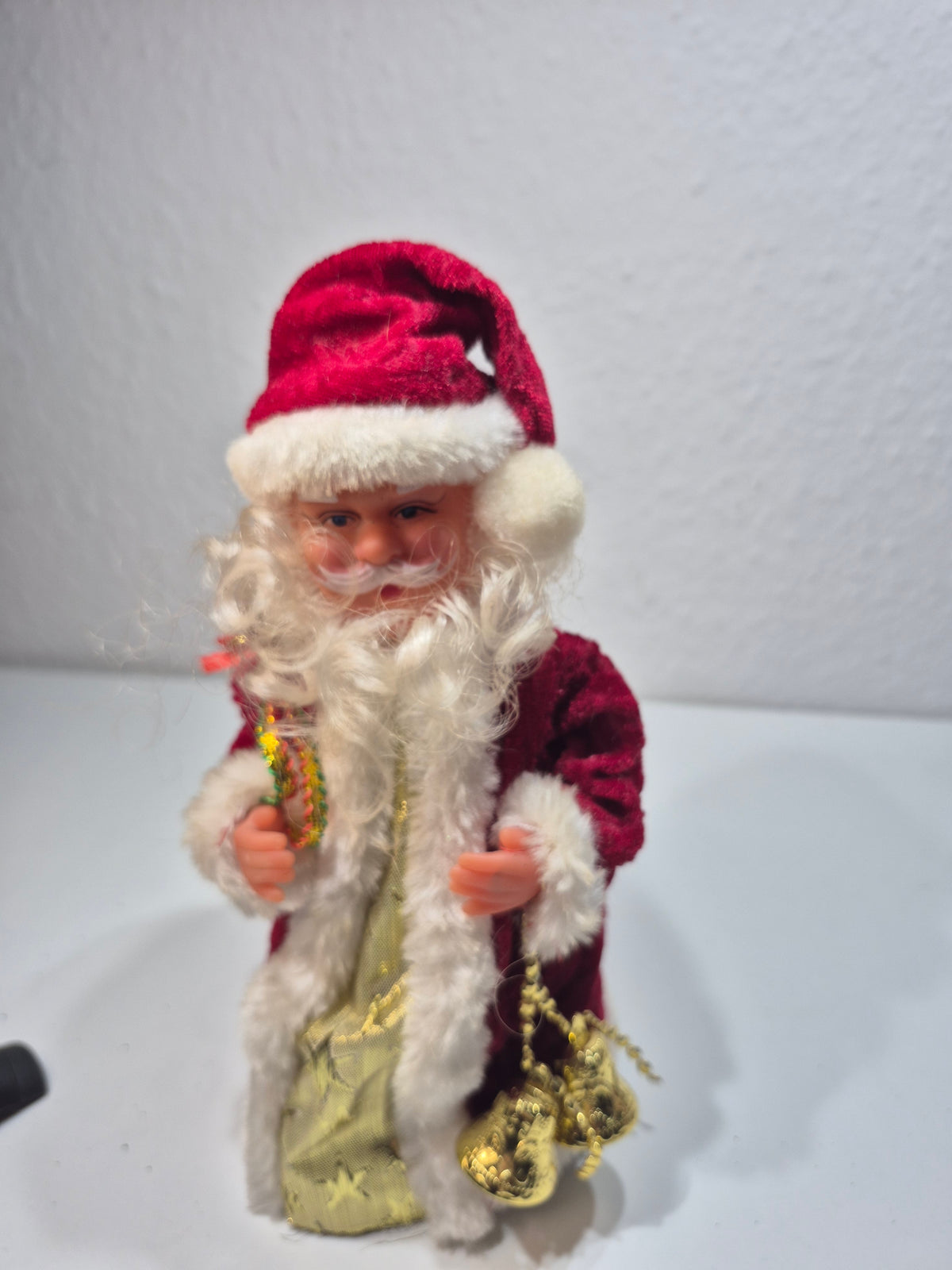 Weihnachtsmann mit Jingel Bell Musik