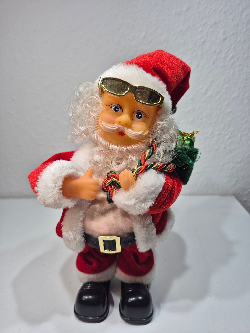 Weihnachtsmann mit Musik