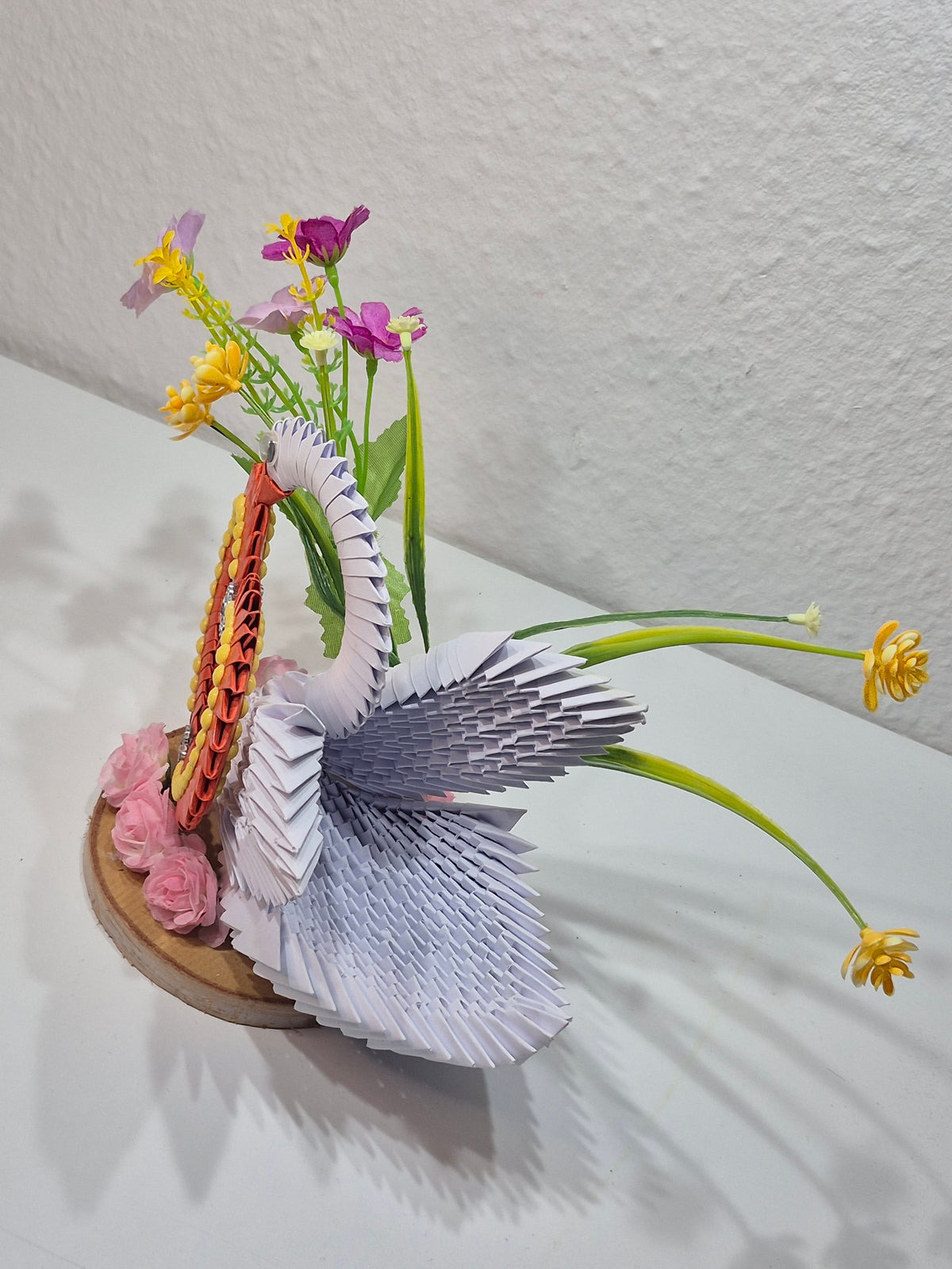 Schwarn mit Blumen